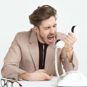 Avez-vous subi de l’agressivité des clients pour cause de délais de livraison trop long ou de rupture de stock en verres, lentilles ou produits lentilles ?